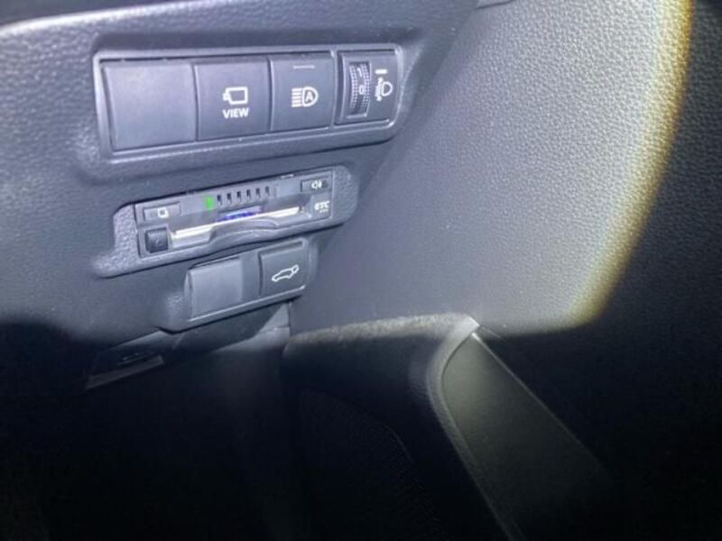 COROLLA CROSS