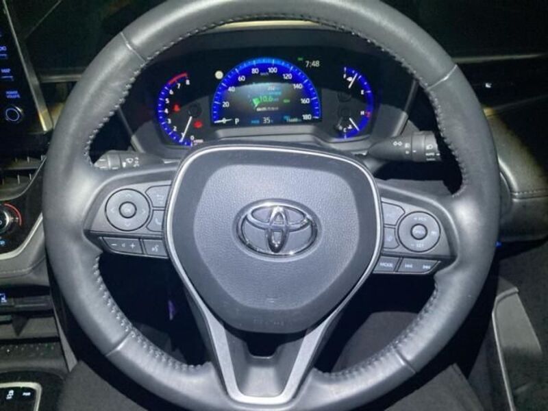 COROLLA CROSS