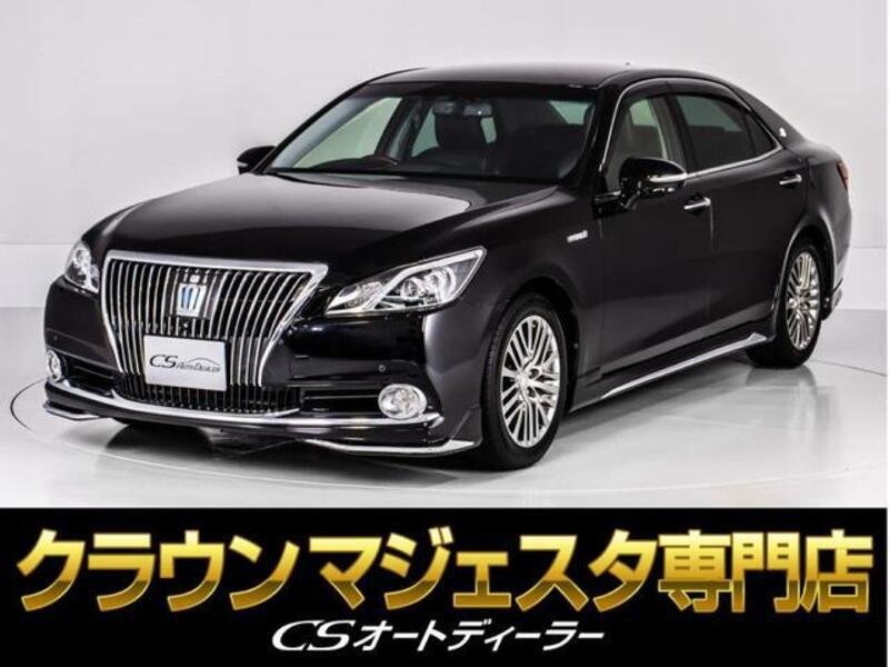 TOYOTA CROWN MAJESTA