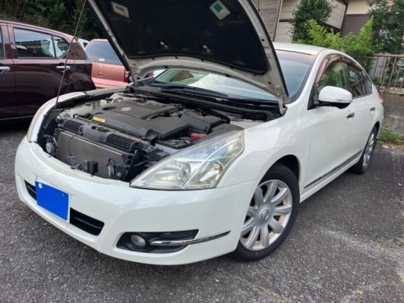 NISSAN TEANA