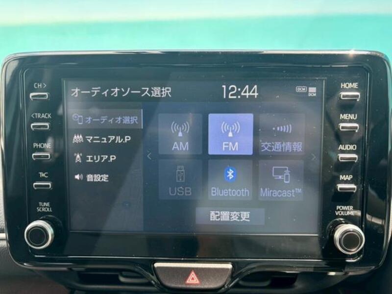 YARIS CROSS