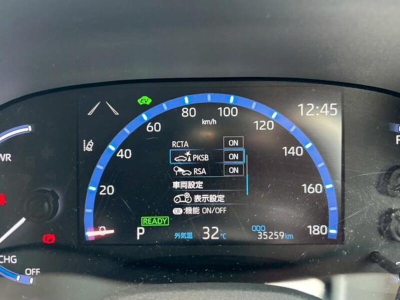 YARIS CROSS