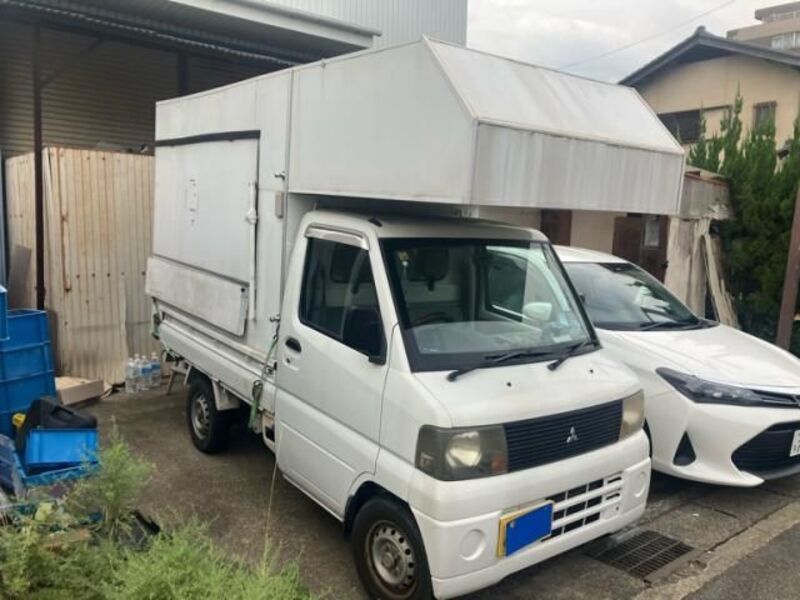 MINICAB TRUCK