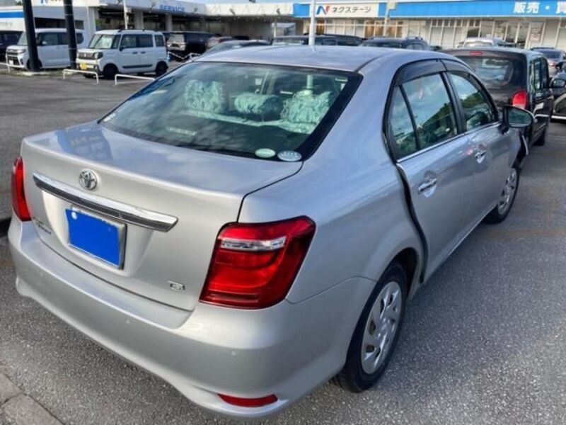 COROLLA AXIO