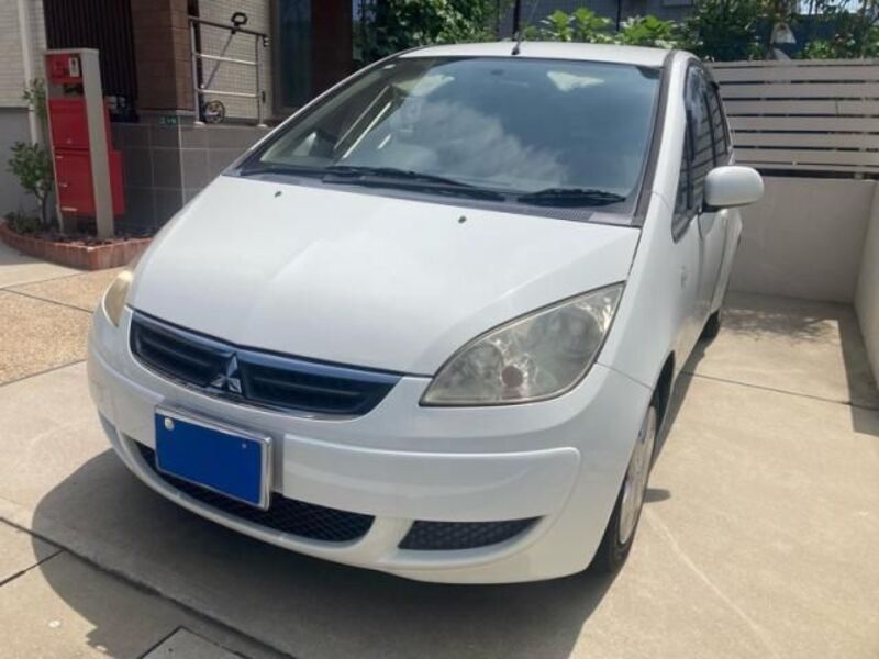 MITSUBISHI COLT
