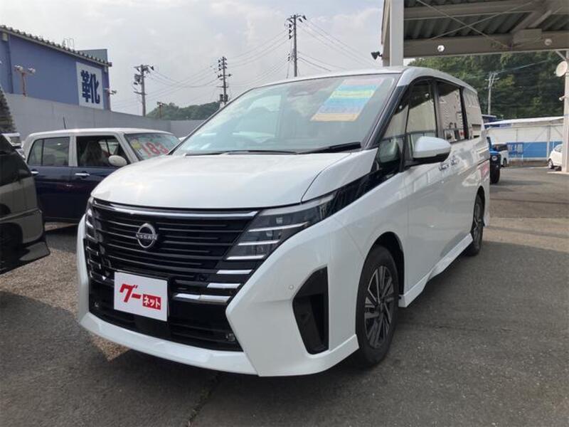 NISSAN SERENA