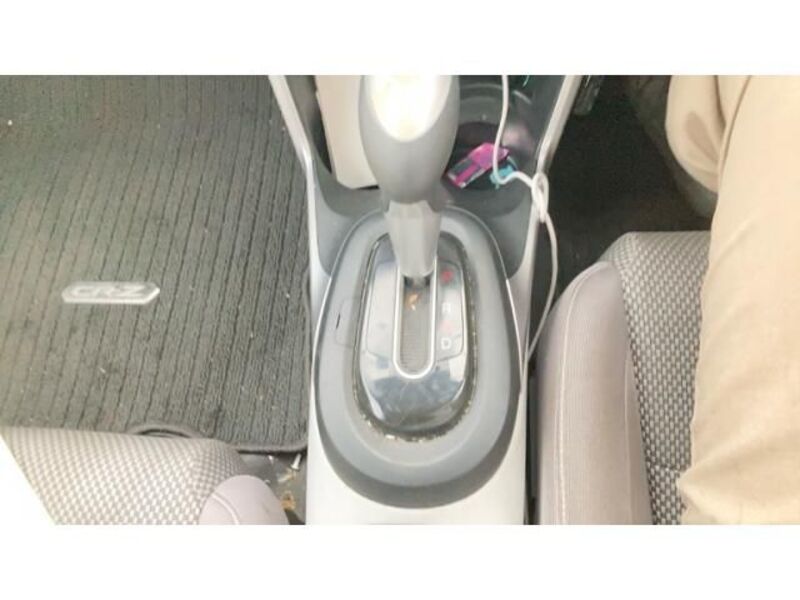 CR-Z