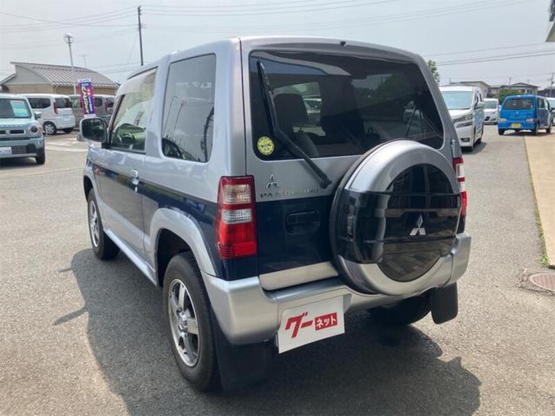 PAJERO MINI
