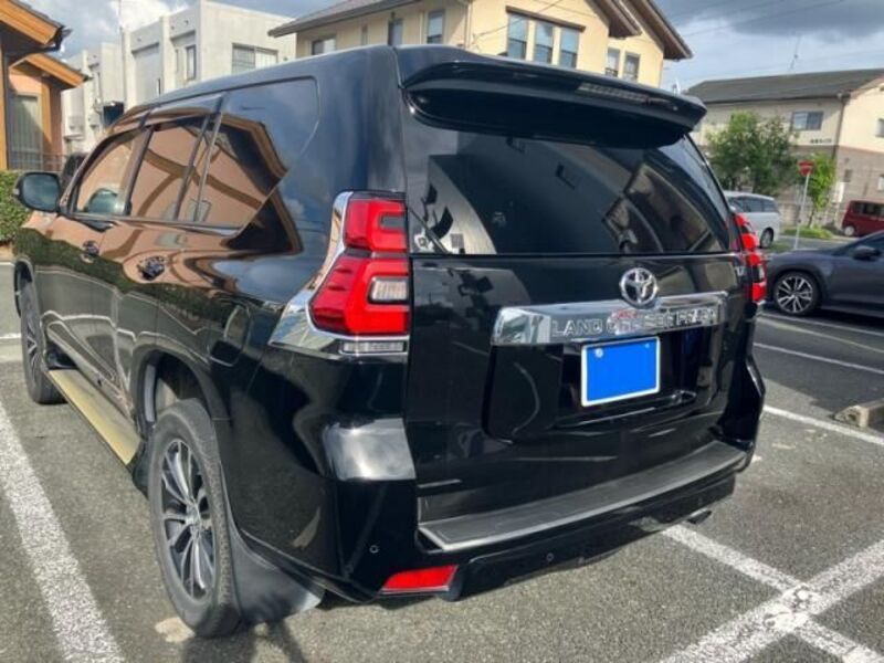 LAND CRUISER PRADO