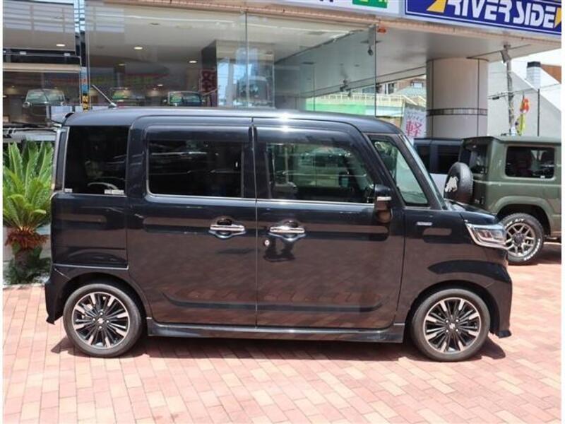 SPACIA CUSTOM