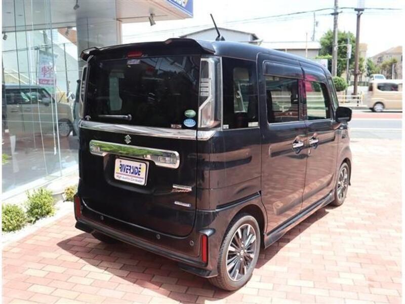 SPACIA CUSTOM