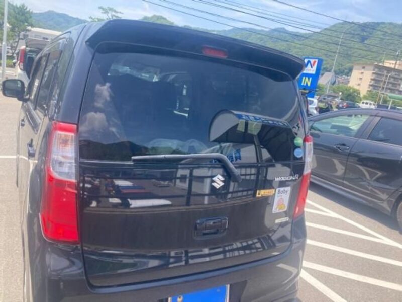 WAGON R