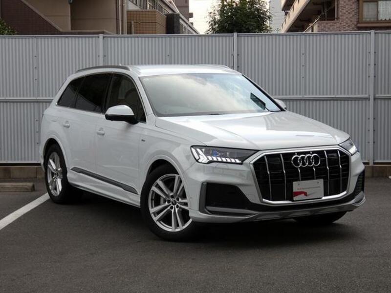 Q7
