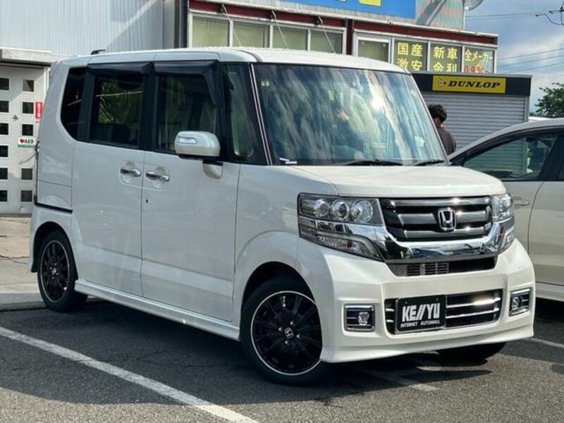 N BOX CUSTOM