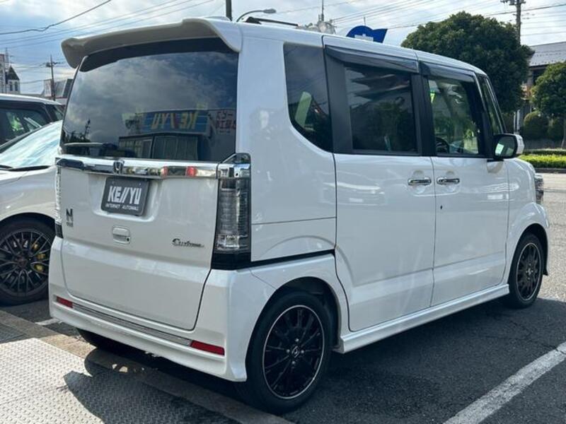 N BOX CUSTOM