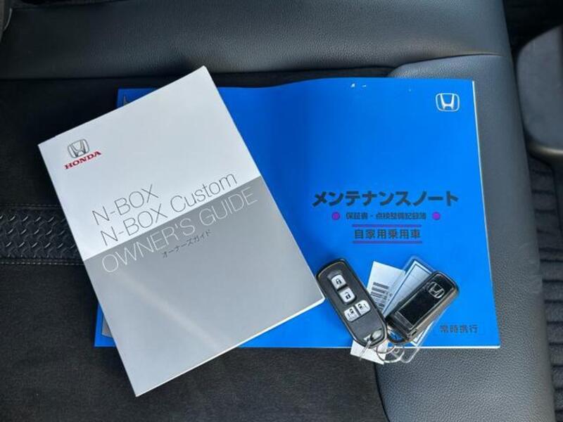 N BOX CUSTOM