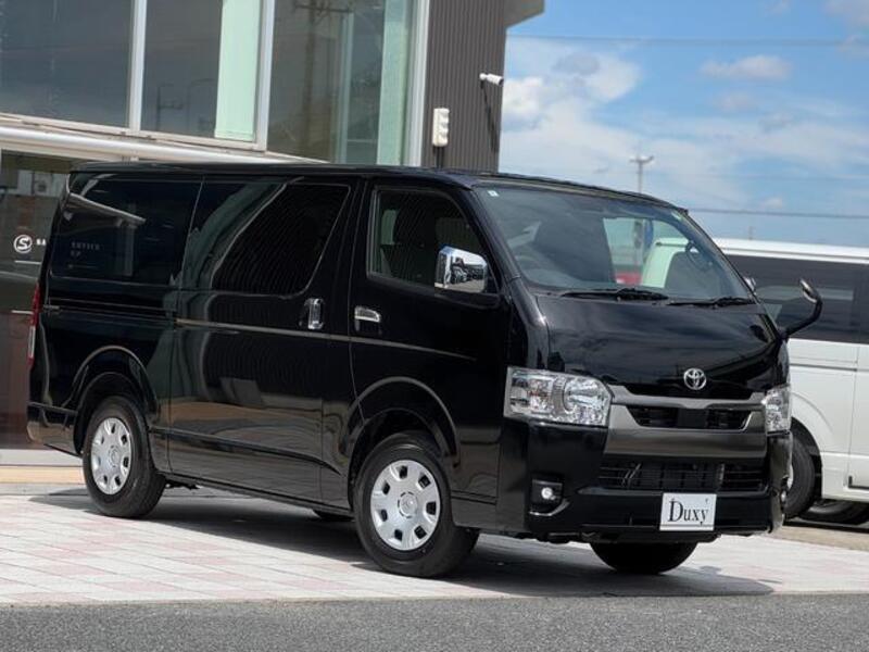 HIACE VAN