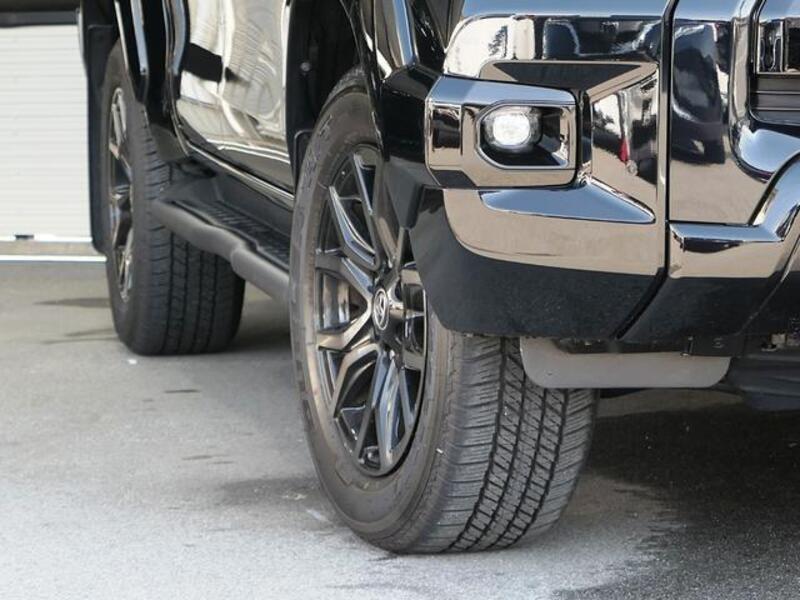 HILUX