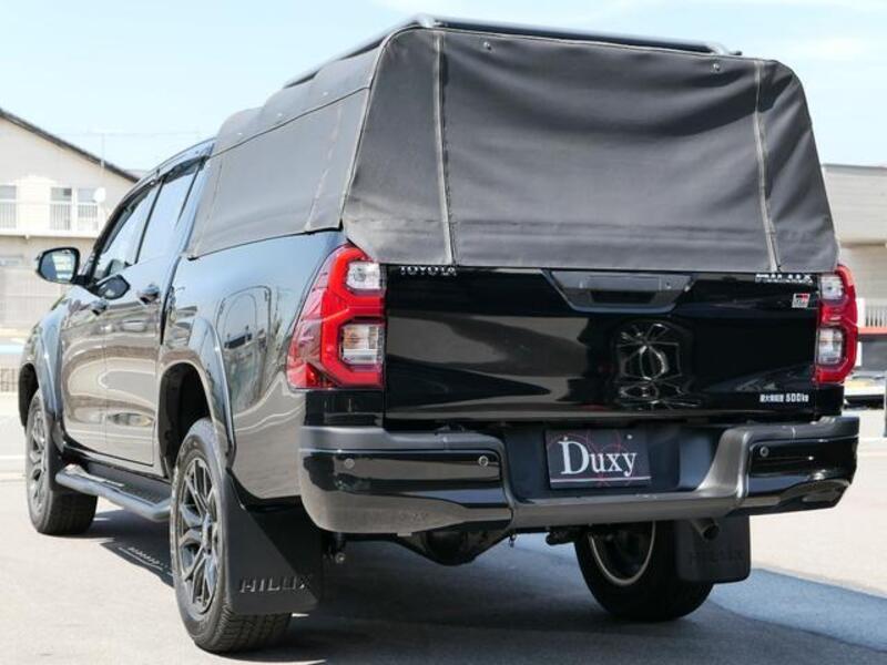 HILUX