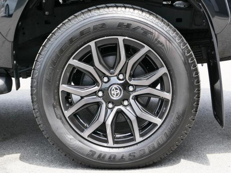 HILUX