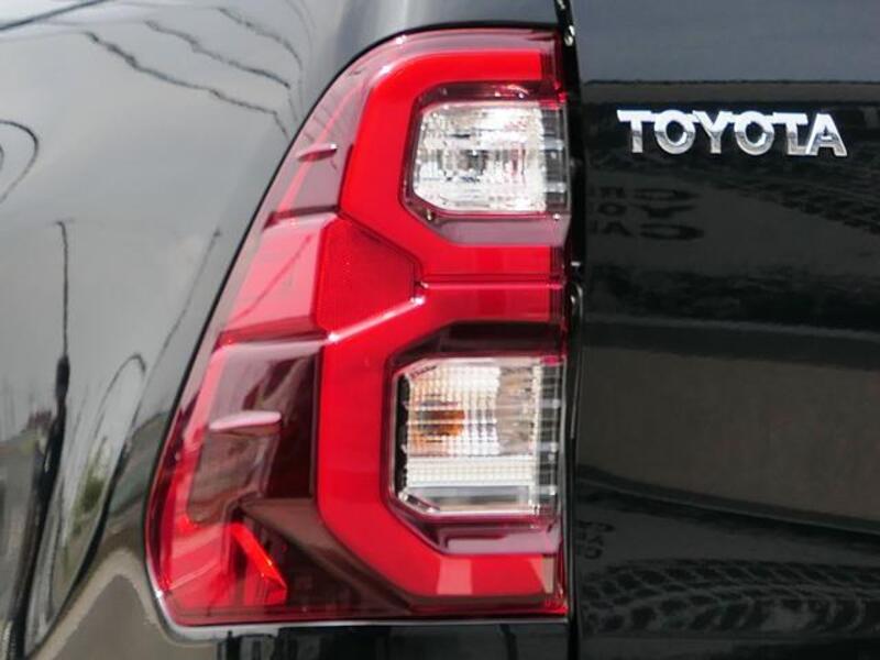 HILUX