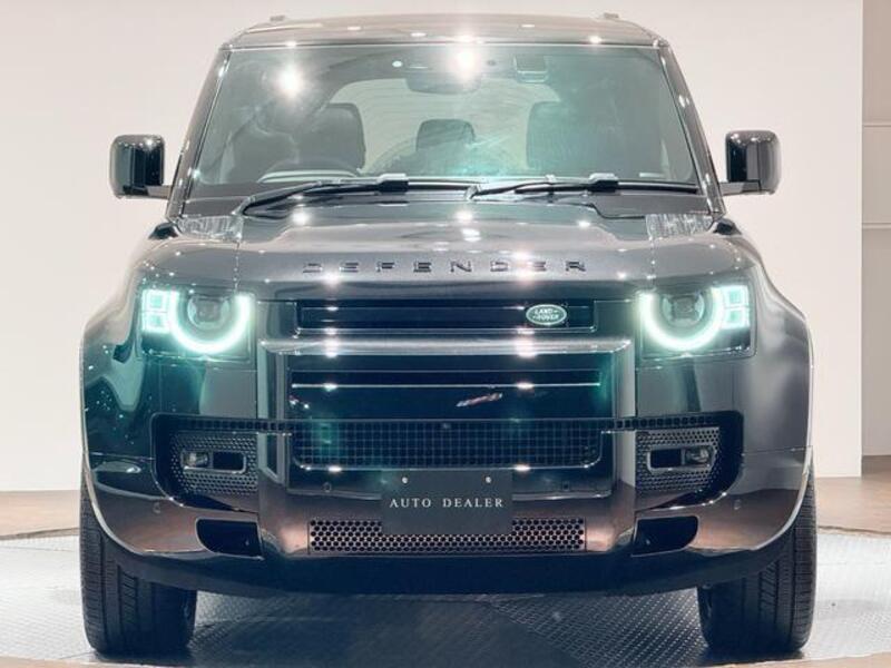 DEFENDER