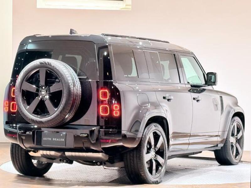 DEFENDER