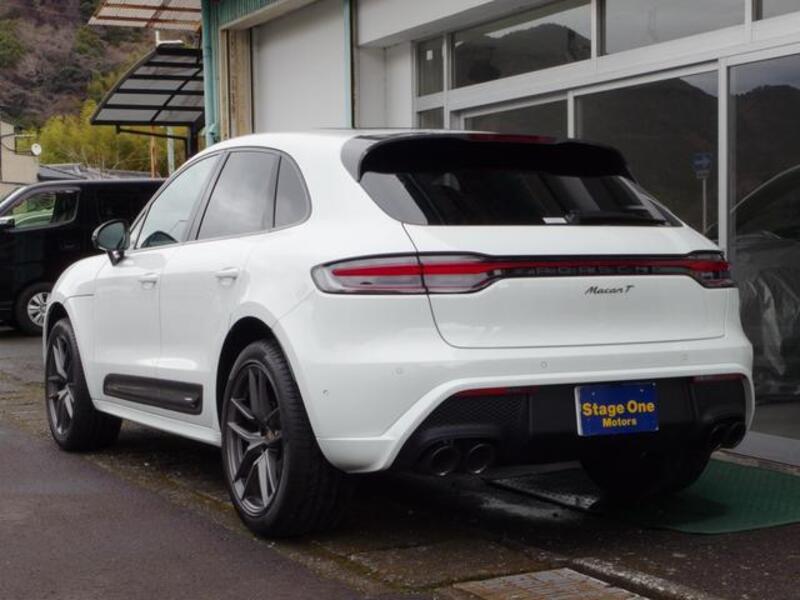 MACAN