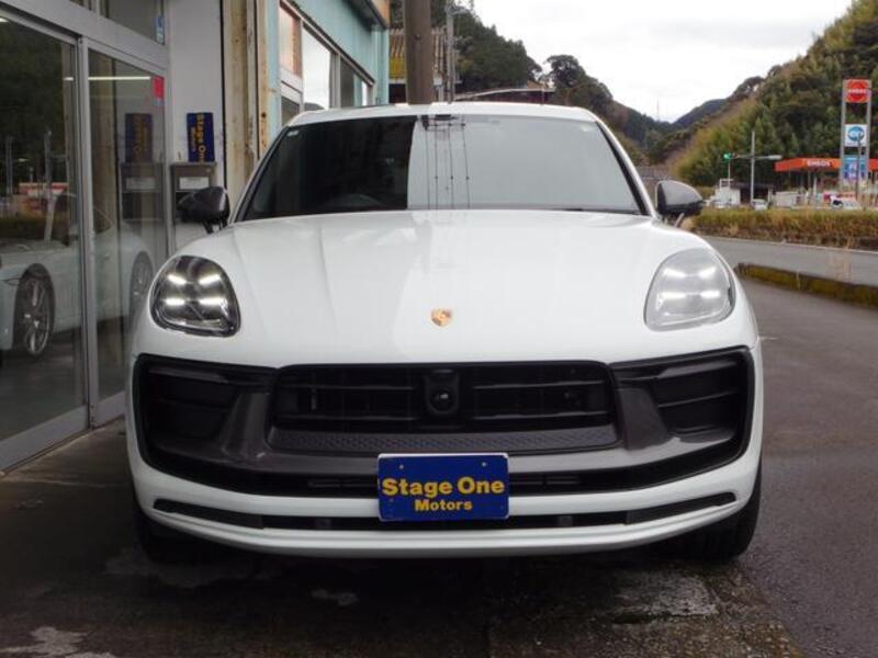 MACAN