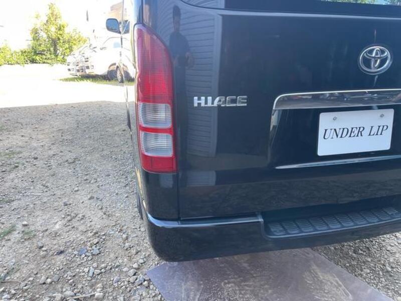 HIACE VAN