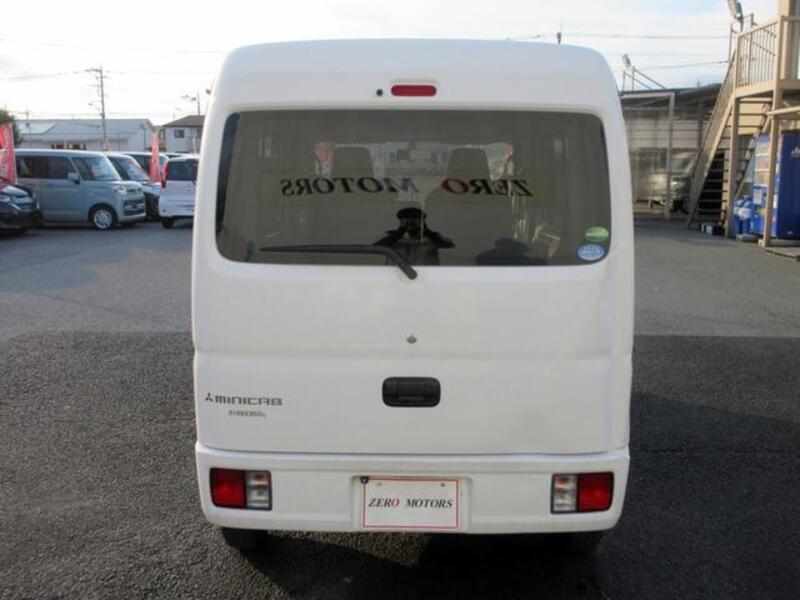 MINICAB VAN