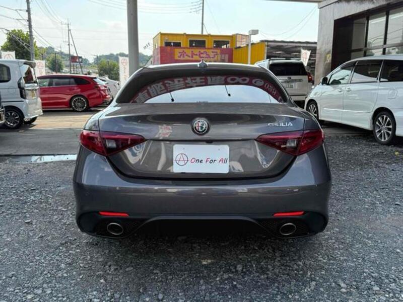 GIULIA