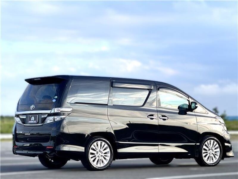 VELLFIRE