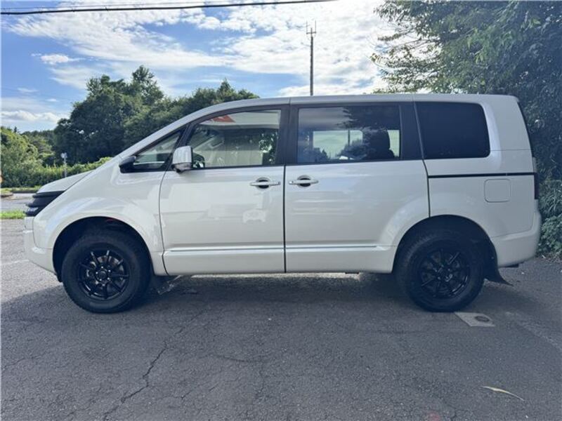 DELICA D5