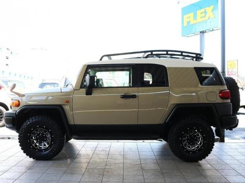 FJ CRUISER