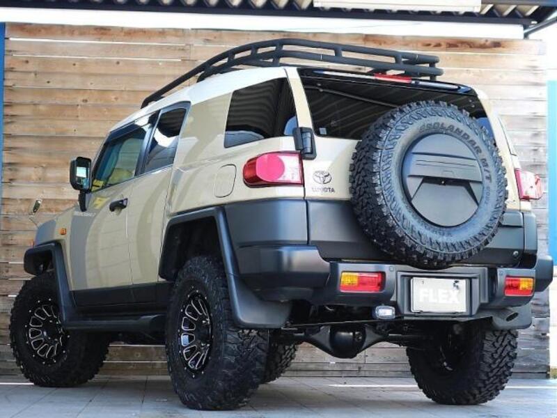 FJ CRUISER