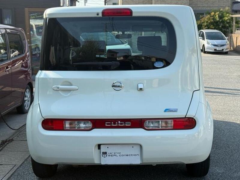 CUBE