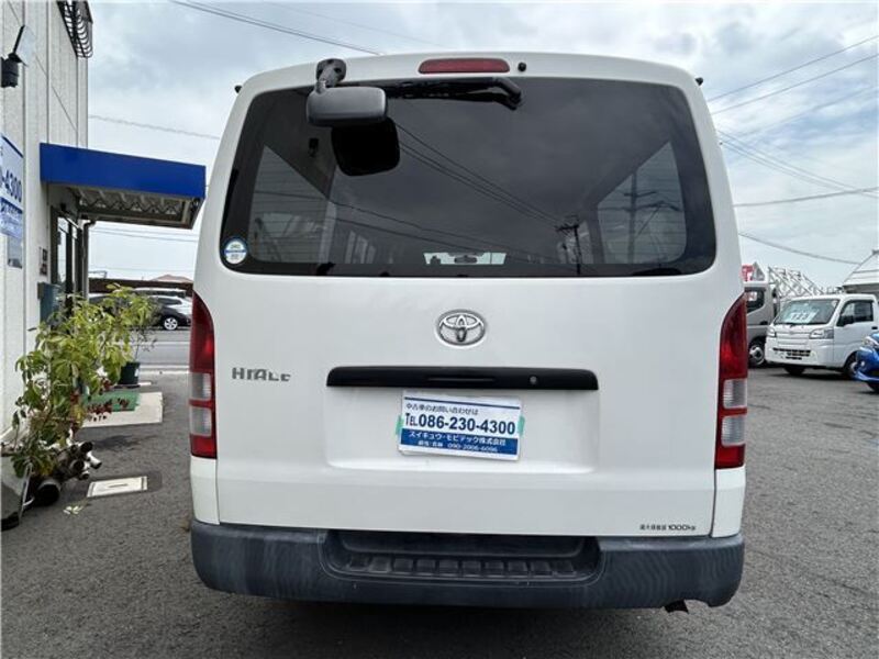 HIACE VAN