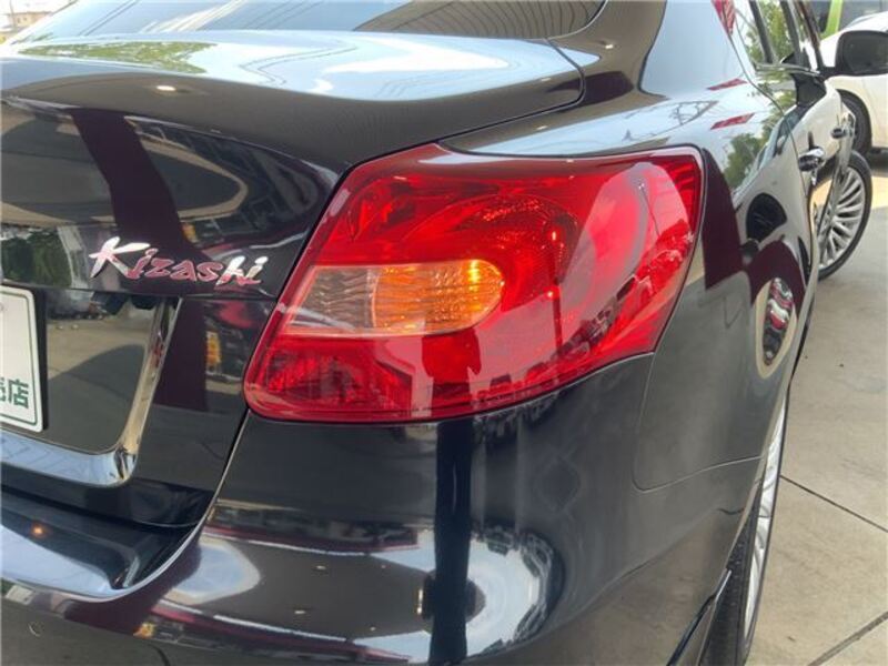 KIZASHI