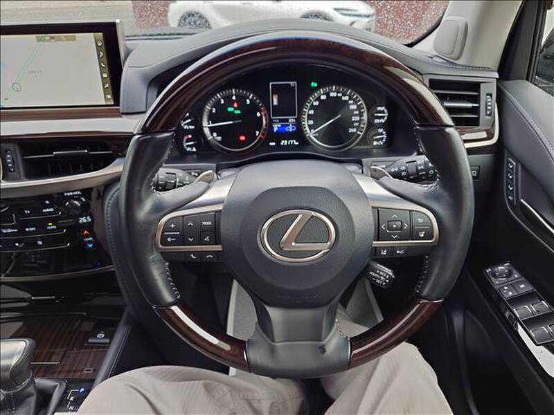 LX
