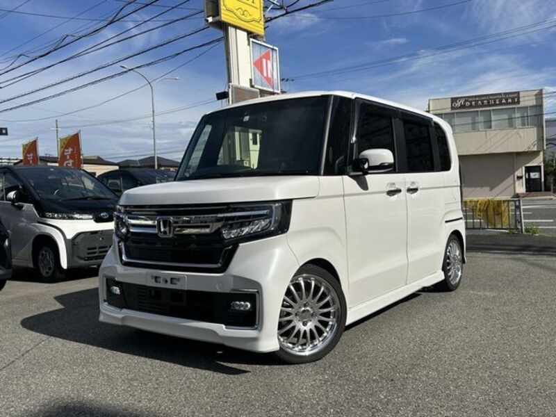 N BOX CUSTOM