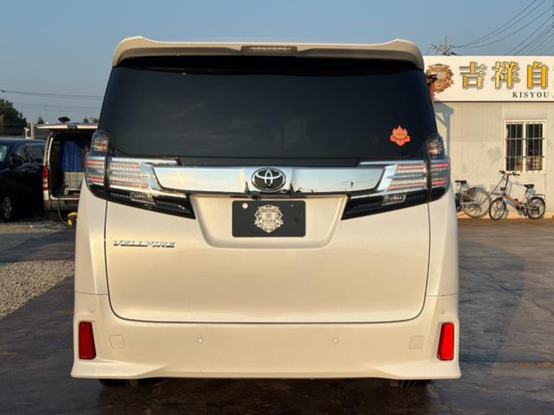 VELLFIRE