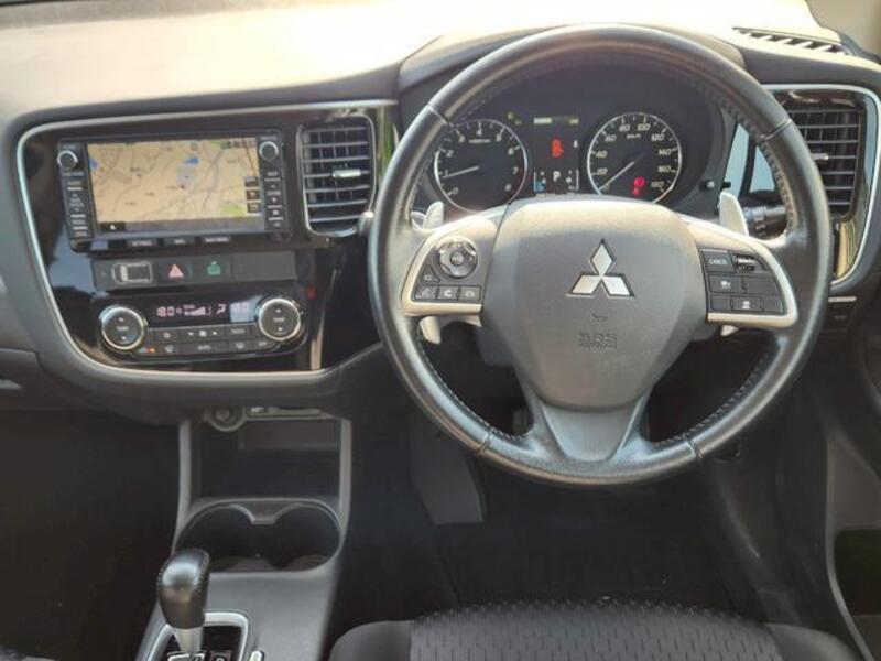 OUTLANDER