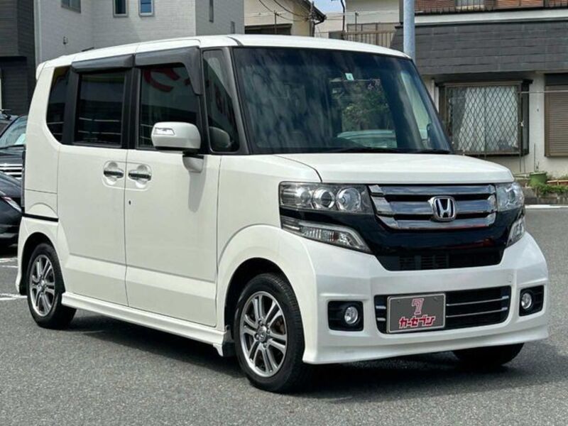 N BOX CUSTOM