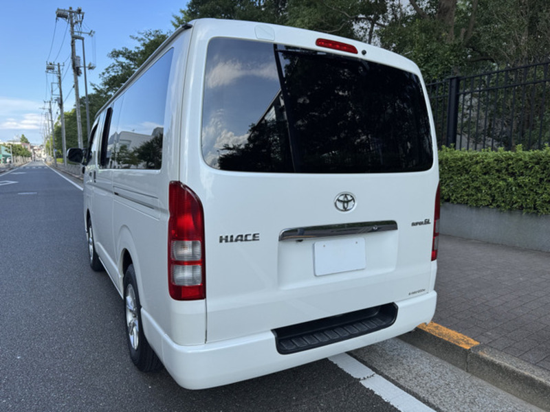 HIACE VAN