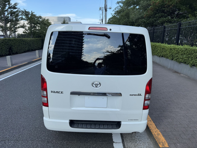 HIACE VAN