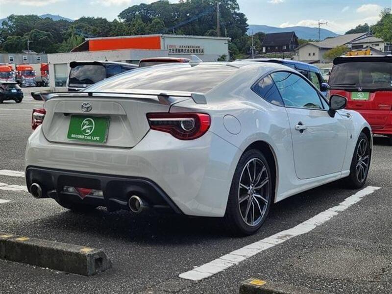 86