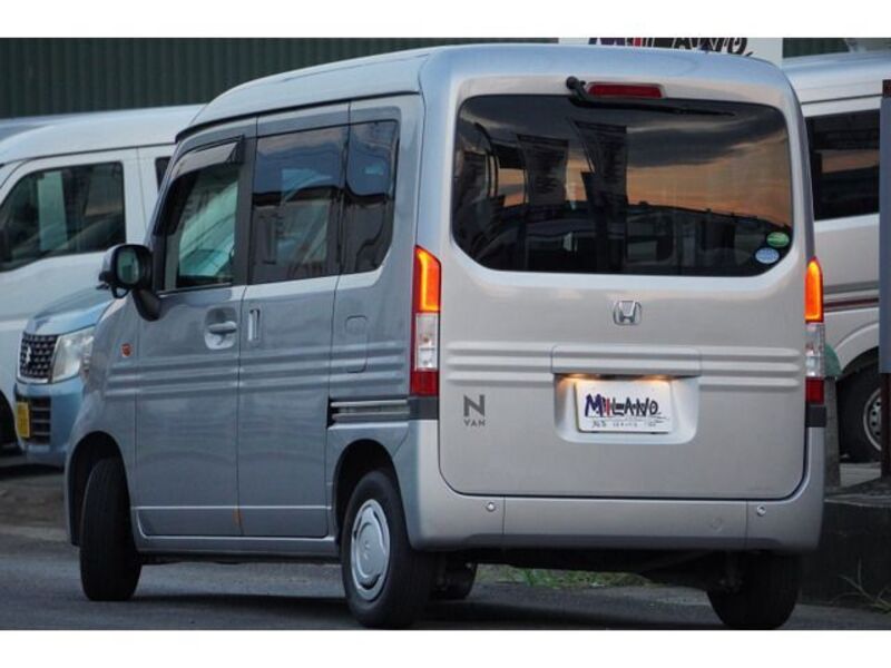 N-VAN