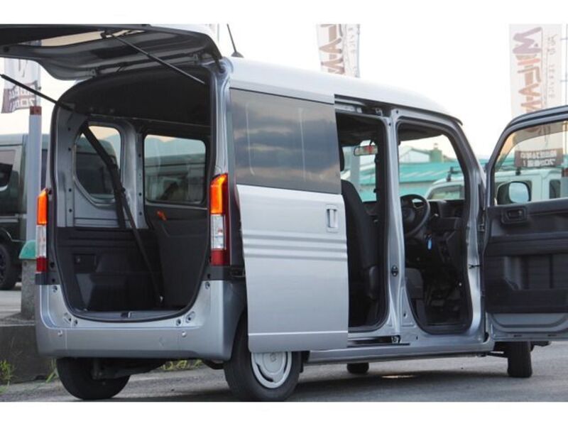 N-VAN