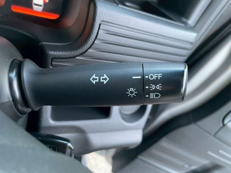 N-VAN